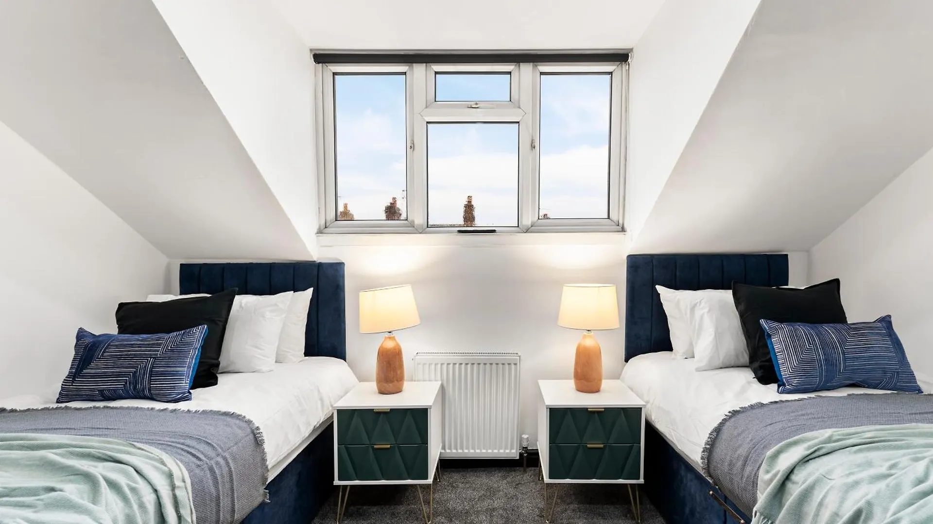 Vila Stylish Designer 4 Bed - Parking - Sleeps 13 Leeds  Velká Británie